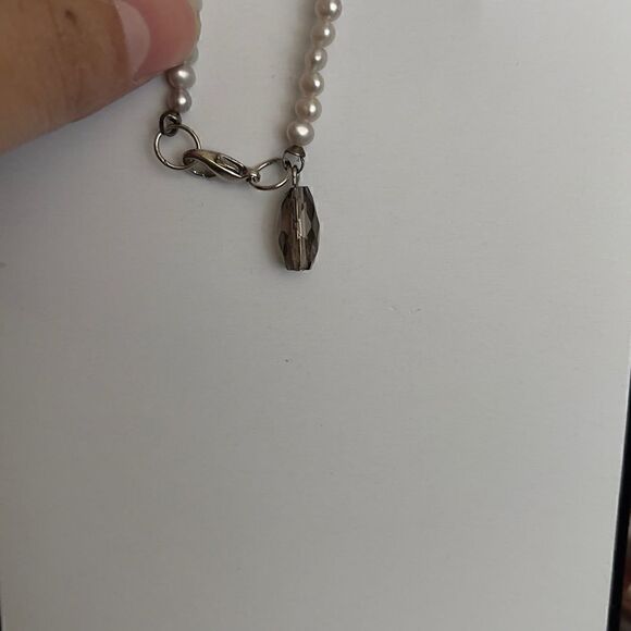 Pearl necklace with beaded pendant - Picture 3 of 3